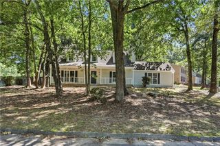485 Barrington Loop, Roswell, GA 30076