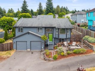 2954 Lowren Loop, Port Orchard, WA 98366