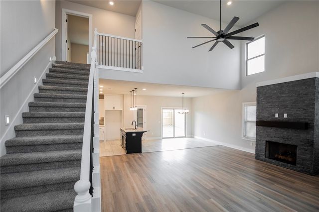 7301 SW Basswood Avenue, Bentonville, AR 72713