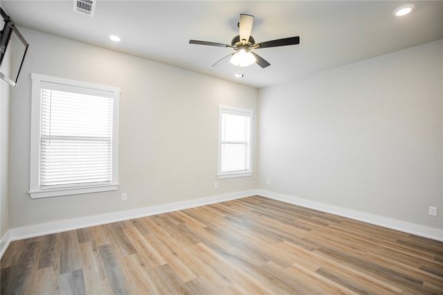 7301 SW Basswood Avenue, Bentonville, AR 72713