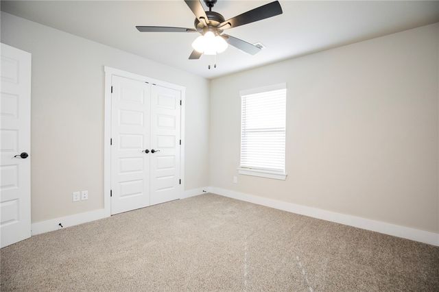 7301 SW Basswood Avenue, Bentonville, AR 72713