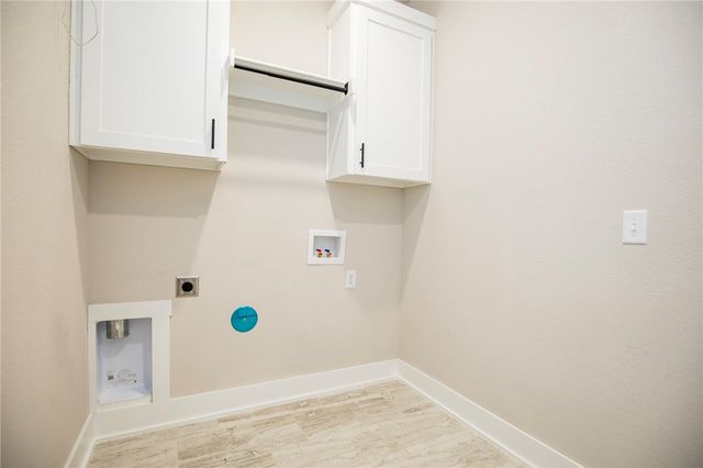 7301 SW Basswood Avenue, Bentonville, AR 72713