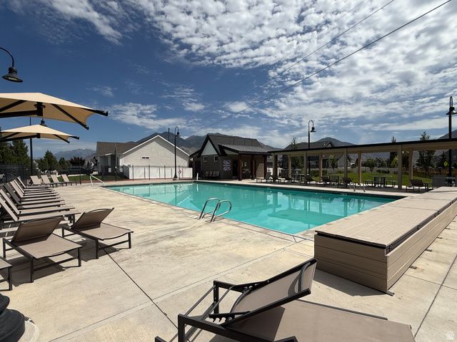 335 S GRANT ST, Mapleton, UT 84664