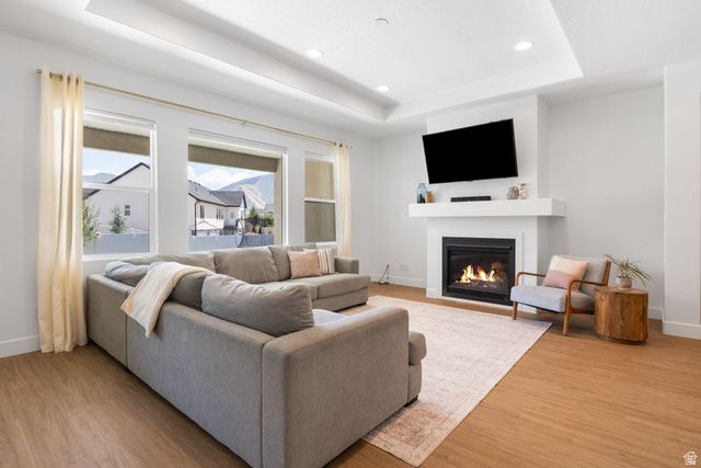 335 S GRANT ST, Mapleton, UT 84664