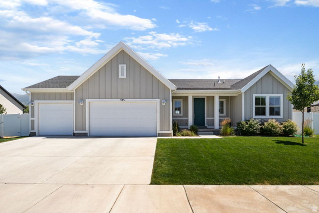 335 S GRANT ST, Mapleton, UT 84664