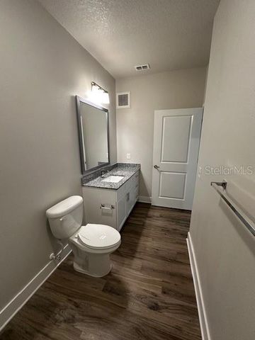 2285 WATERFALL COURT 5-101, Mount Dora, FL 32757