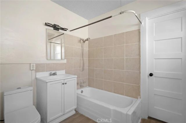4819 Vincent, Los Angeles, CA 90041
