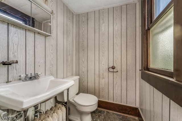 111 E Washington Ave, Washington Boro, NJ 07882