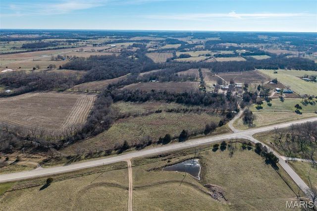 O Mo-32, Lebanon, MO 65536