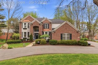4134 Woodmere Court, Brighton Township, MI 48114