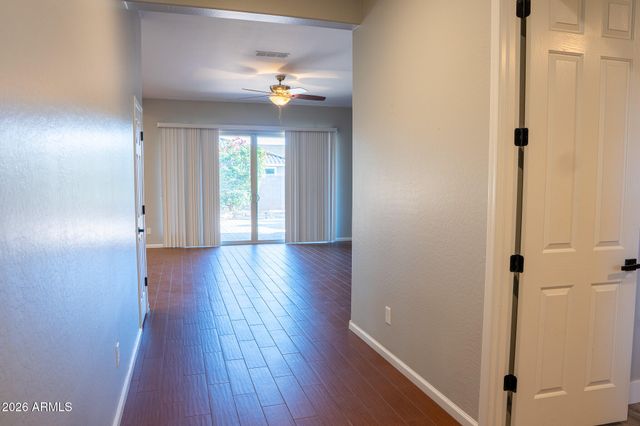 7873 W Fetlock Trail, Peoria, AZ 85383