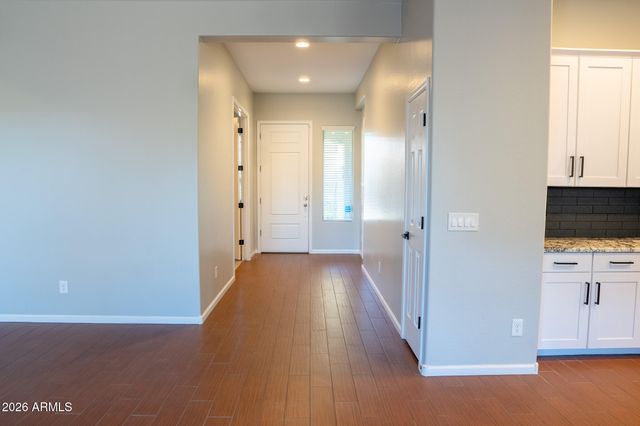 7873 W Fetlock Trail, Peoria, AZ 85383