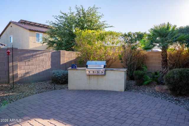 7873 W Fetlock Trail, Peoria, AZ 85383