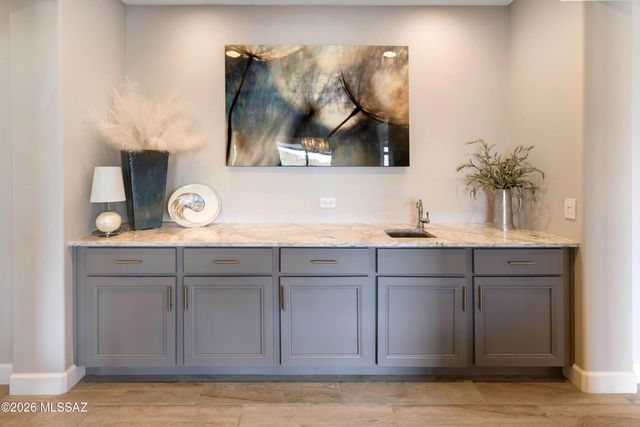 59758 E Heron Drive, Oracle, AZ 85623