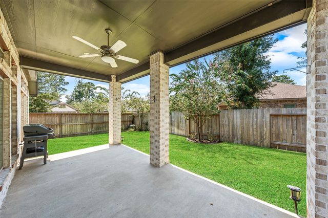 405 Elevation Avenue, Montgomery, TX 77316