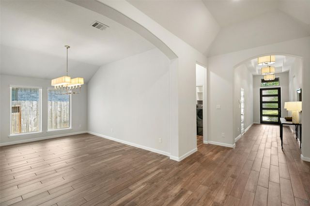 405 Elevation Avenue, Montgomery, TX 77316