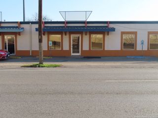 2614 W Commerce # 200, San Antonio, TX 78207