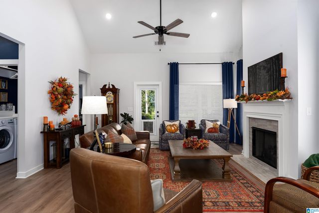 194 BARIMORE BOULEVARD, Helena, AL 35080