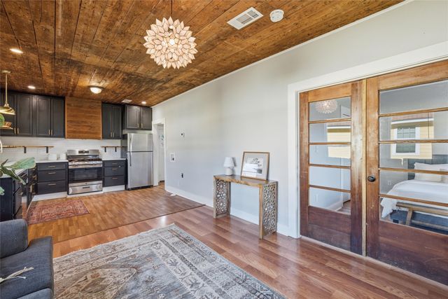 913 Lenox Street, Waco, TX 76704