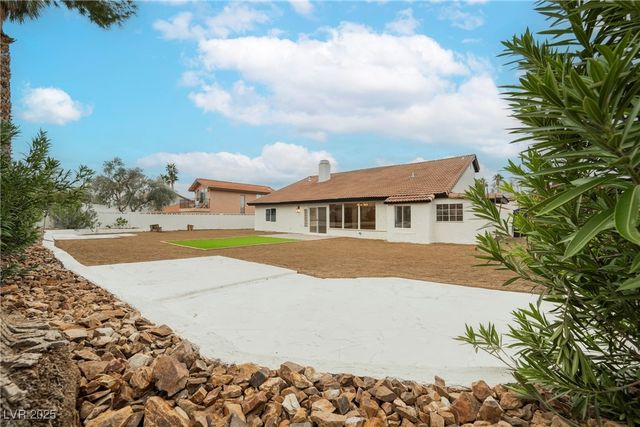 768 Santree Circle, Las Vegas, NV 89110