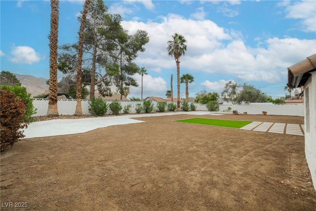 768 Santree Circle, Las Vegas, NV 89110