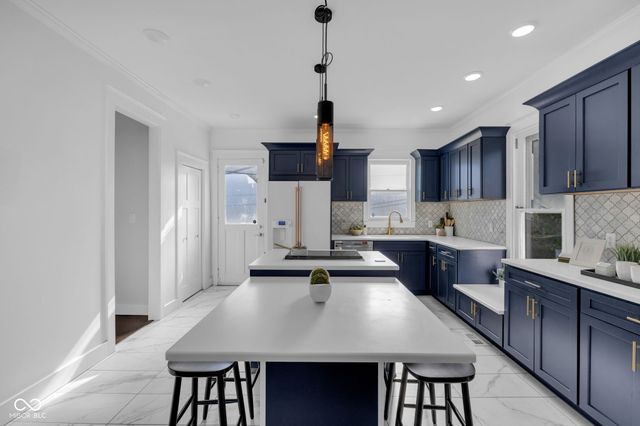 115 Charlotte Place, Indianapolis, IN 46202