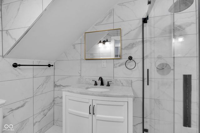 115 Charlotte Place, Indianapolis, IN 46202