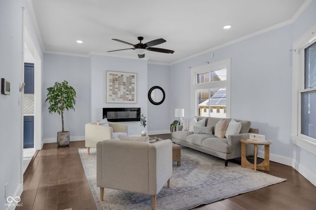 115 Charlotte Place, Indianapolis, IN 46202