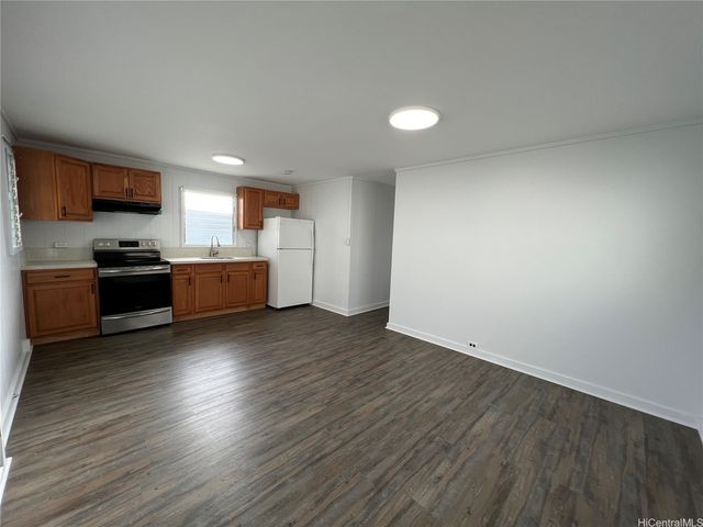 3046 Harding Avenue C, Honolulu, HI 96816