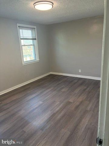 4333 MARPLE ST, Philadelphia, PA 19136