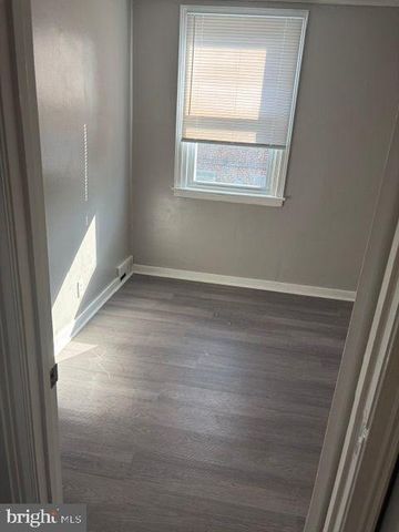 4333 MARPLE ST, Philadelphia, PA 19136