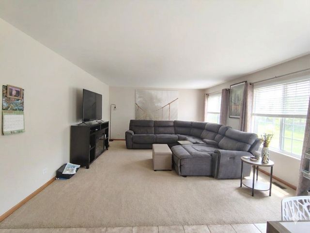39798 Ackworth Lane, Beach Park, IL 60083