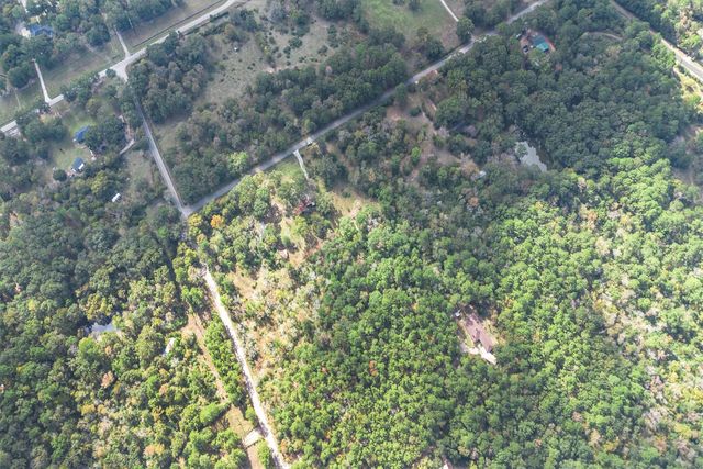 22868 Henson Road, Montgomery, TX 77356