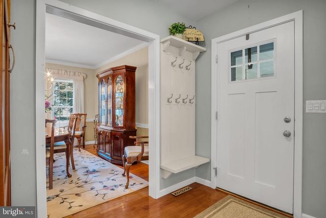 904 PEACE DR, Mechanicsburg, PA 17055