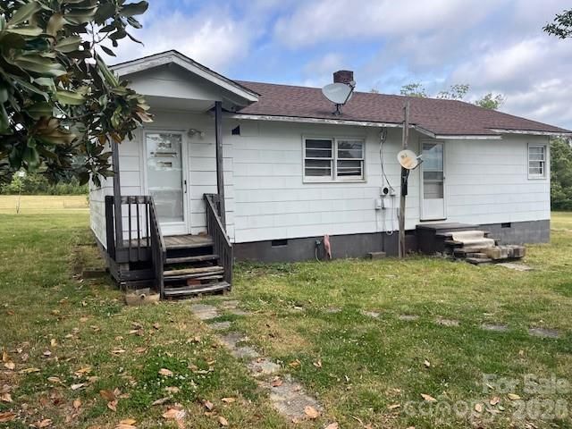 304 Floyd Blackwell Road, Tryon, NC 28782
