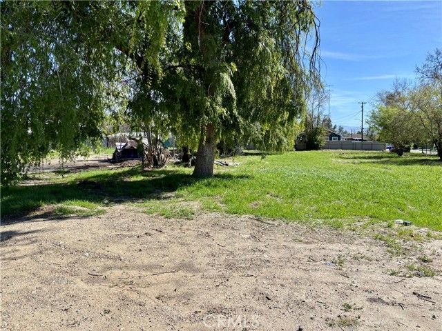 1263 N Mount Vernon Avenue, San Bernardino, CA 92411