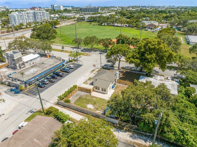 301 SW 17th Street, Fort Lauderdale, FL 33315