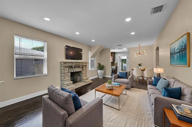 301 SW 17th Street, Fort Lauderdale, FL 33315