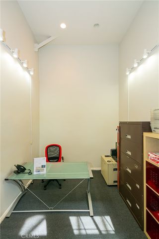 220 218-220 S Myrtle Avenue, Monrovia, CA 91016