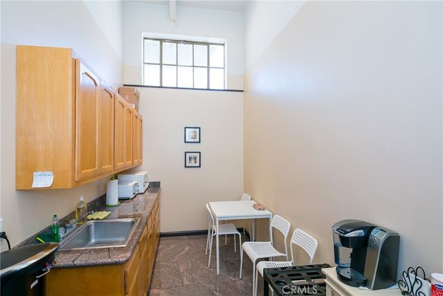 220 218-220 S Myrtle Avenue, Monrovia, CA 91016