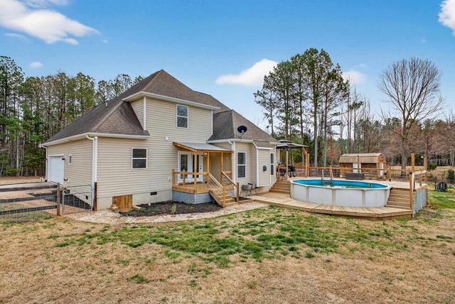 568 Kilgore Bridge Rd, Woodruff, SC 29388