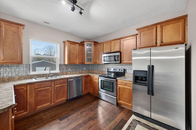 568 Kilgore Bridge Rd, Woodruff, SC 29388