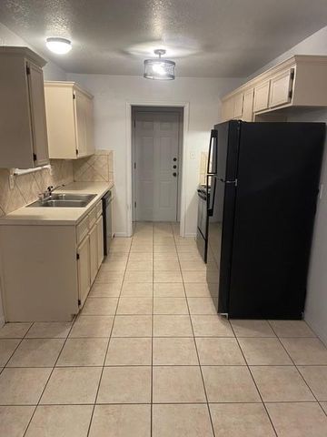 3700 Dustin CT B, Killeen, TX 76549