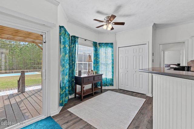 209 Middle Ridge Drive, Hubert, NC 28539