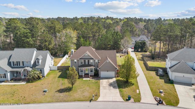 209 Middle Ridge Drive, Hubert, NC 28539