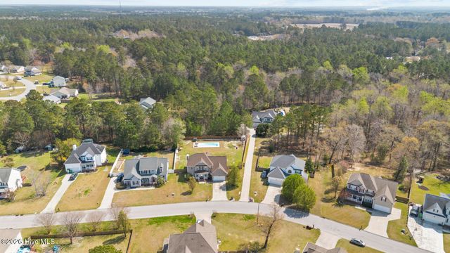 209 Middle Ridge Drive, Hubert, NC 28539