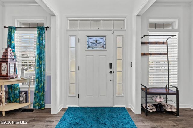 209 Middle Ridge Drive, Hubert, NC 28539