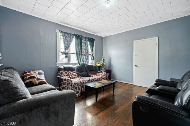 44 Paterson Ave, Paterson City, NJ 07522