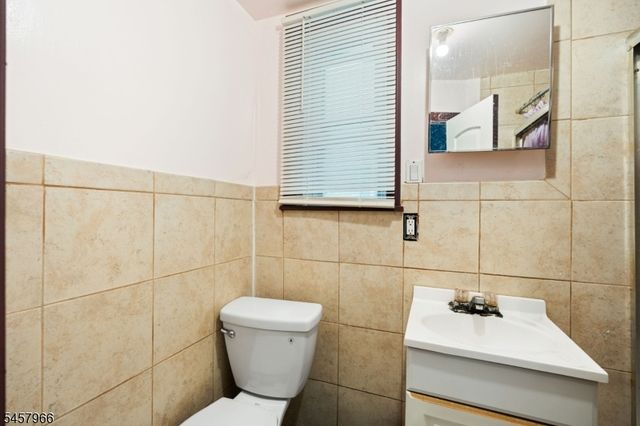 44 Paterson Ave, Paterson City, NJ 07522