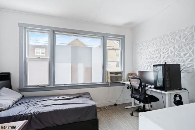 44 Paterson Ave, Paterson City, NJ 07522